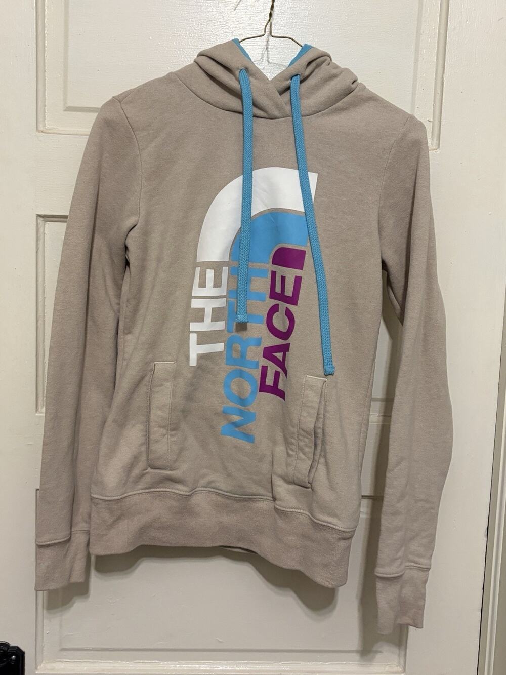 North Face Tan Hoodie Pullover Graphic Logo Activewear Casual White Blue Red XS